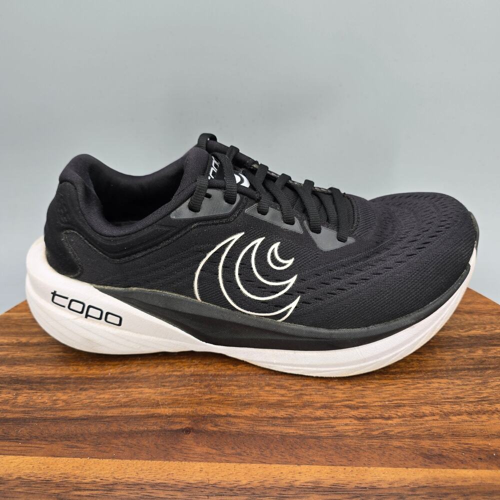 Topo Athletic Phantom 4 Shoes Womens 7 Black White Athletic Running Sneakers